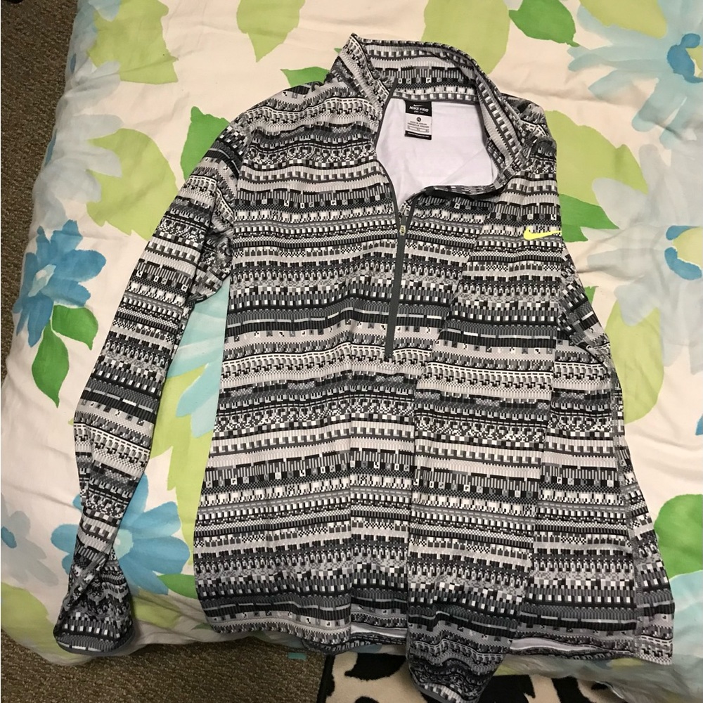 Nike Pixel 1/4 ZIP Long Sleeve